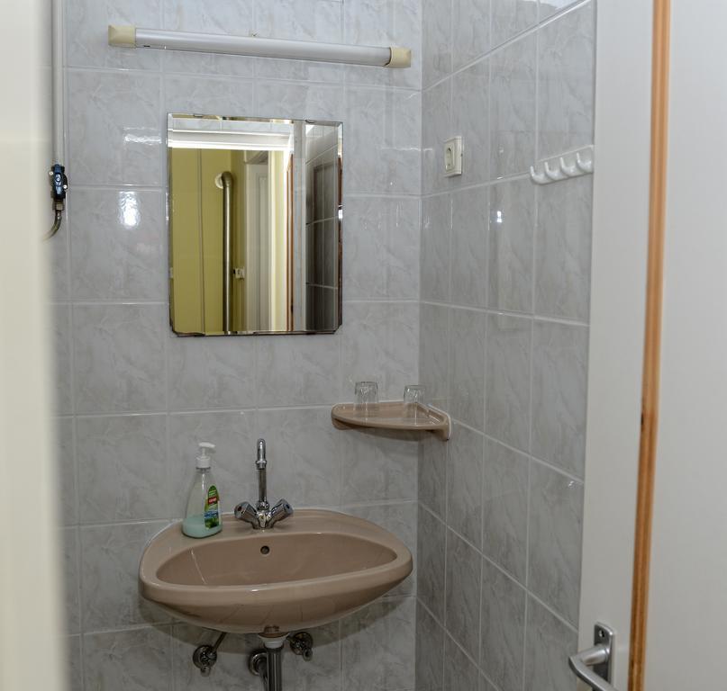 Stop Apartment Бюк Номер фото